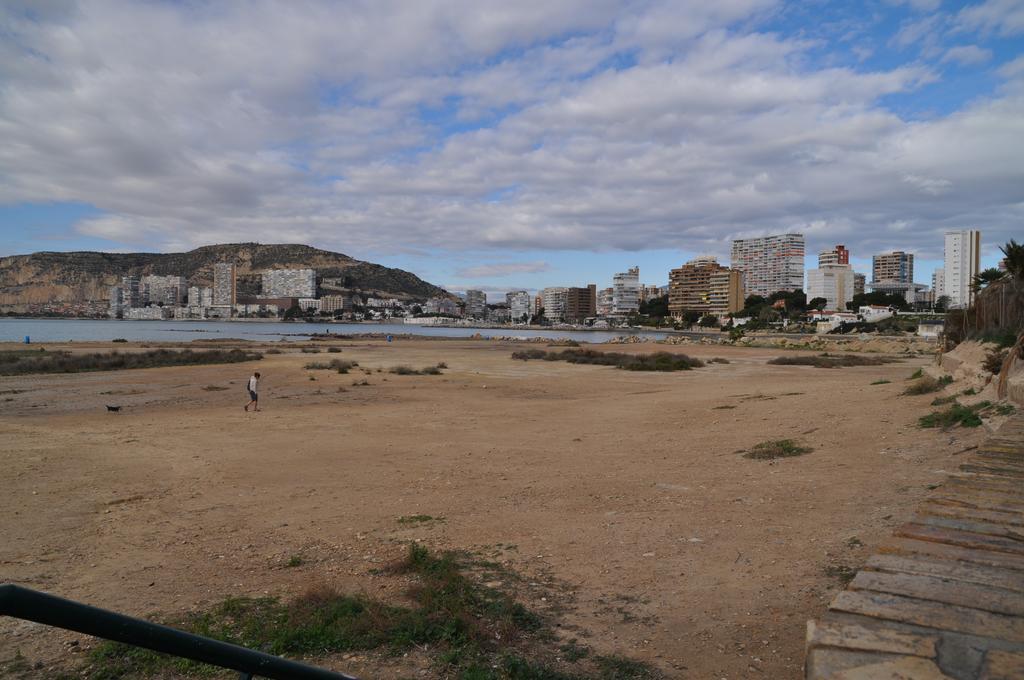 El Rinconcito De La Almadraba Apartment Alicante Bagian luar foto